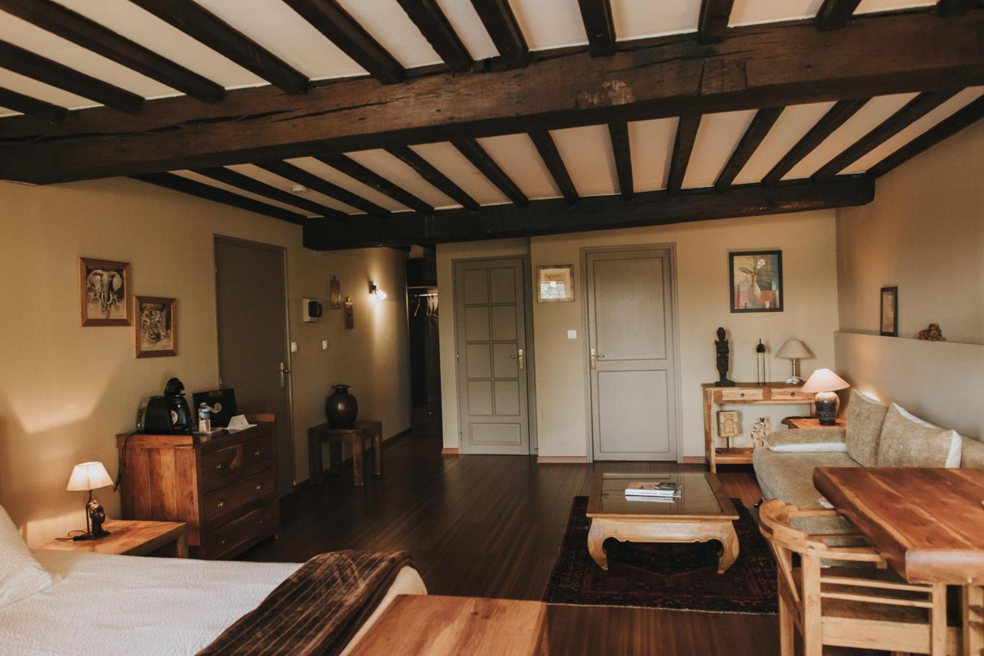 Logis Hotel-Restaurant - Le Moulin D'Artres Экстерьер фото