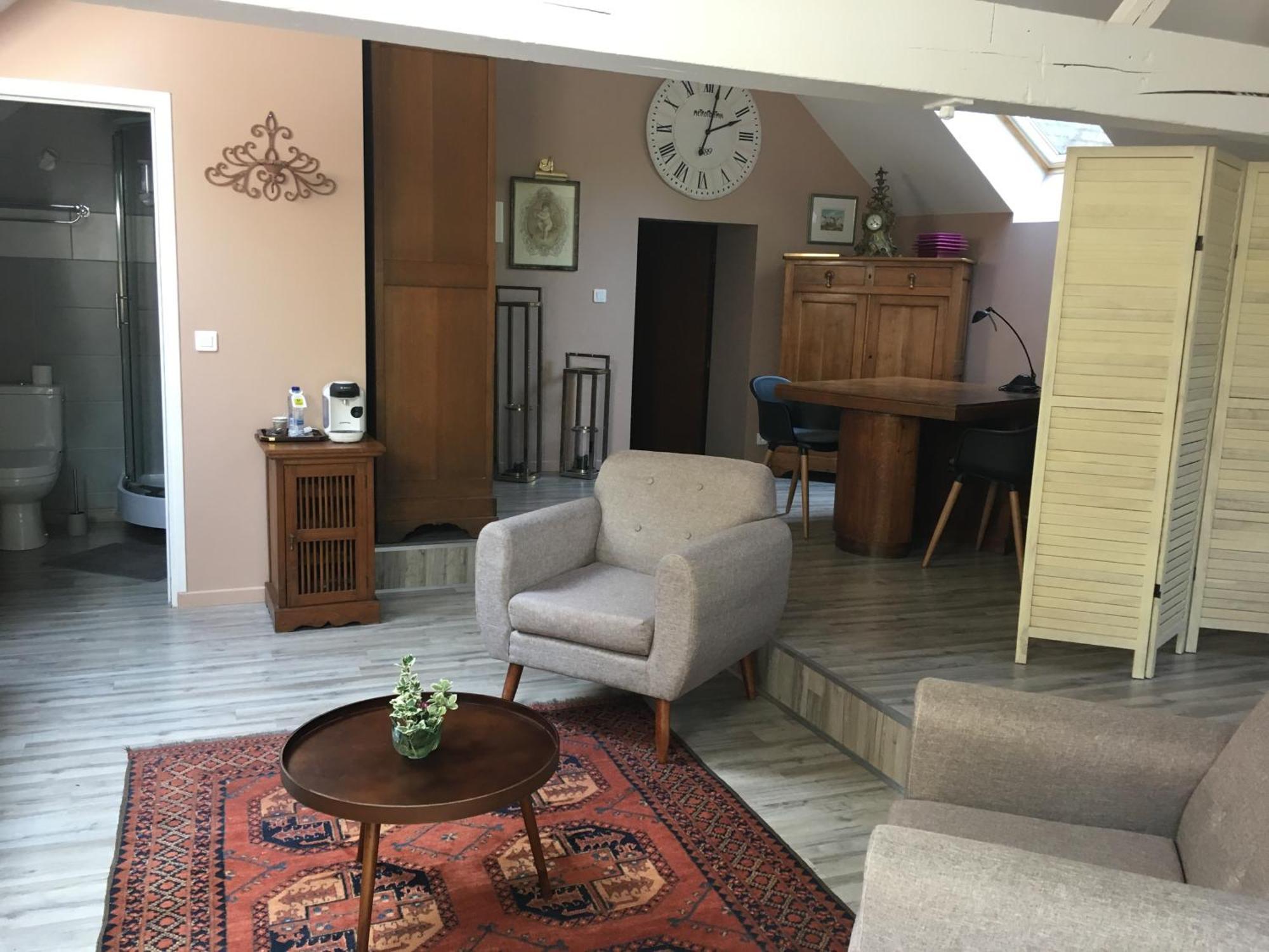 Logis Hotel-Restaurant - Le Moulin D'Artres Экстерьер фото