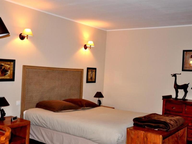 Logis Hotel-Restaurant - Le Moulin D'Artres Экстерьер фото